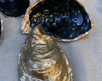 Oyster shell Trinket dish medium