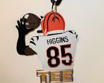 Cincinnati Bengals Tee Higgins #85 replica necklace and chain