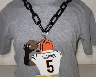 Cincinnati Bengals Tee Higgins #5 replica necklace and chain