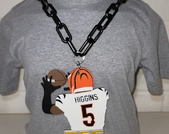 Cincinnati Bengals Tee Higgins #5 replica necklace and chain