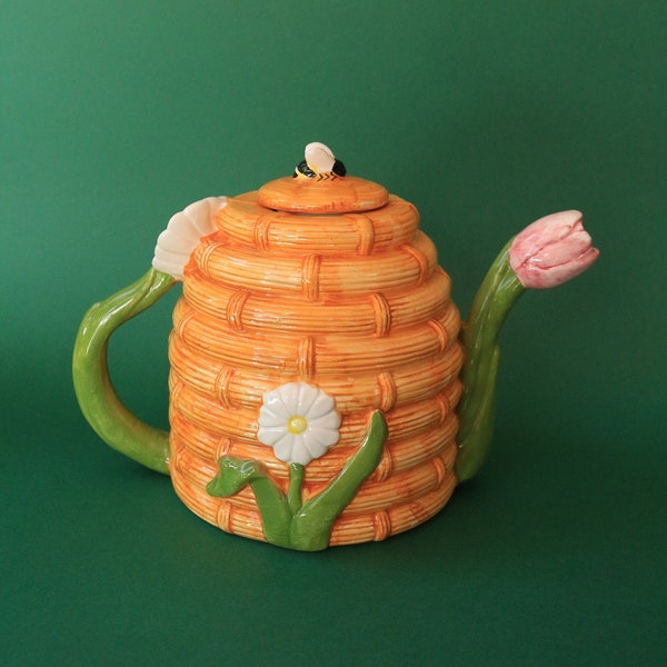 Teapot hive bee ceramic flower