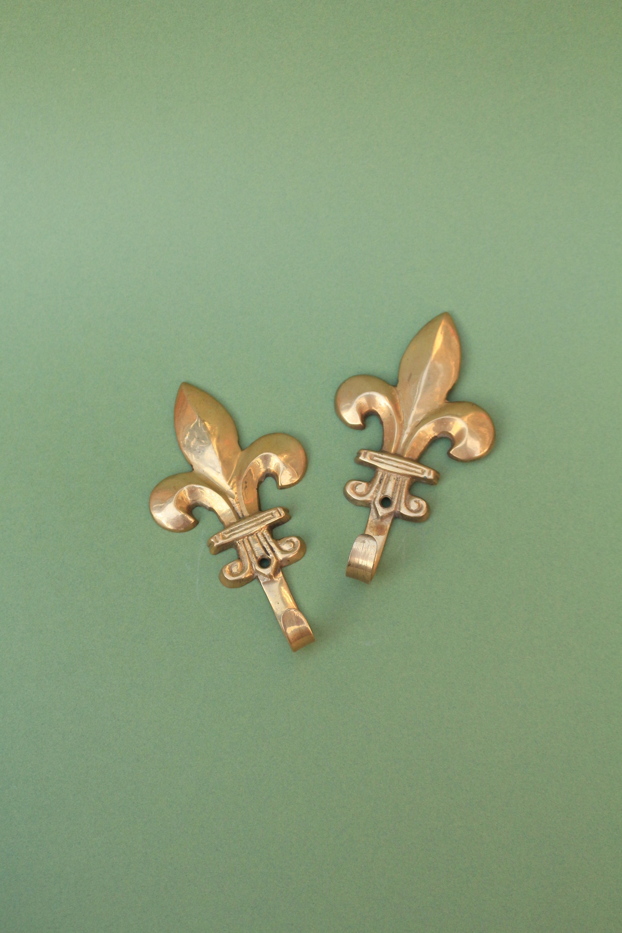 Porte Manteau Fleur de Lys Laiton