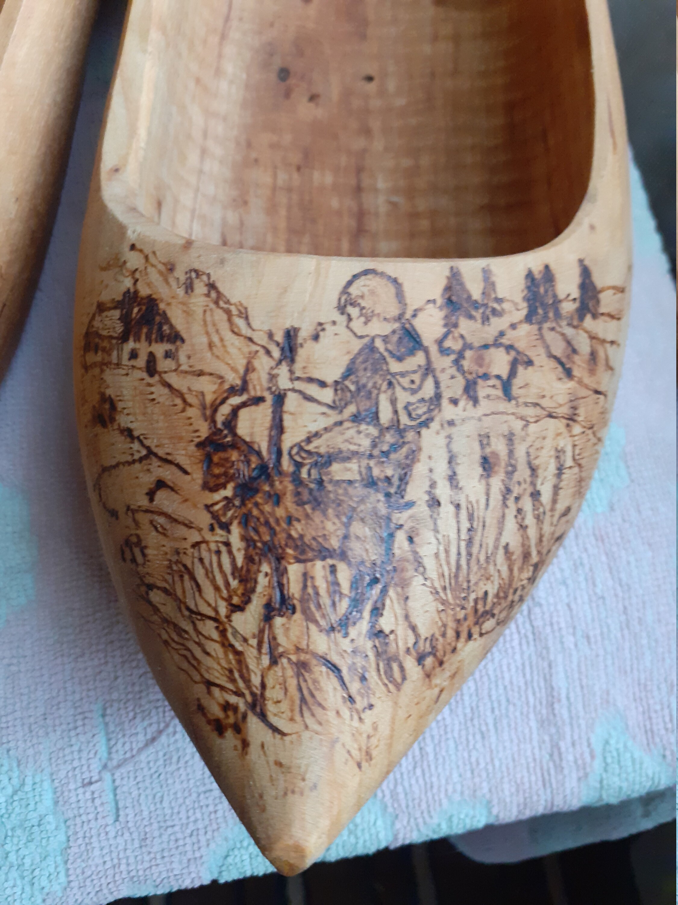 Sabots en Bois Pyrogravés