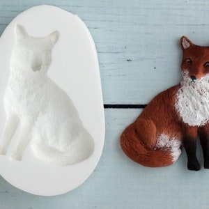 Woodland fox sitting silicone craft mould, food safe for cupcake toppers, fondant, sugar paste, craft, polymer clay, resin etc