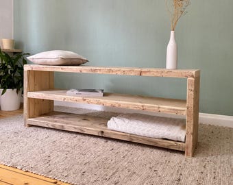 Scaffale con contenitore realizzato con assi da ponteggio | Panca porta scarpe | Tavolino da caffè | Credenza | Mobile basso | Rustico | Panca in legno di recupero | Legno massello da costruzione