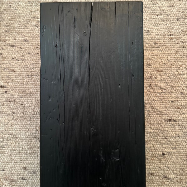 Table basse en bois de récupération huilé noir | Table basse noir | Table basse planche d'échafaudage en bois massif bois de récupération | Banc de yoga | durable