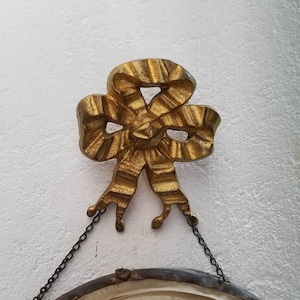 4 große antike französische Bronze Ormolu Bildhakenabdeckung, Cache Clou, Hauptdekor, Bilddekoration, Wanddekor, Verzierungen, Chateau Chic