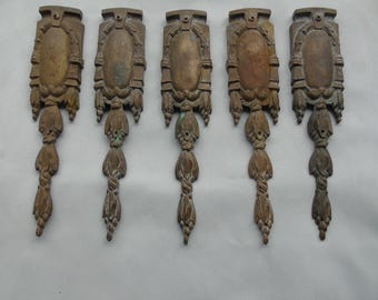 Antieke Franse bronzen vuurvergulde versieringen, plaquettes in Empire-stijl (set van 5).