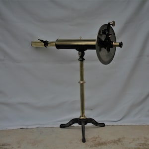 Ancien instrument scientifique saccharimètre polarimètre français du XIXe siècle Lemardeley Paris Rare