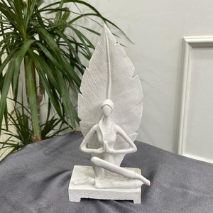 Leafy Yoga Girl Statue – Graceful Nature-Inspired Decor Piece, Handcrafted Sculpture for Home, Office, or Yoga Studio, Serene Accent