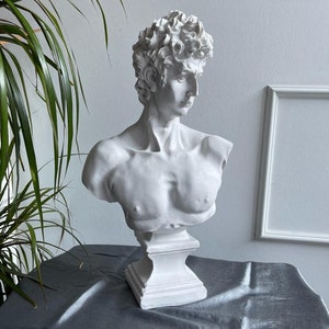 Large David Sculpture Statue – Classic Renaissance Masterpiece Replica, Elegant Decor for Home & Office, Timeless Artistic Accent