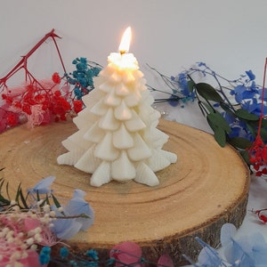 Weihnachtsbaum Kerze I Medium Size - Weihnachtskerze - Weihnachtsgeschenk - Sojawachs Tannenbaum- Kerze Klassisch - Weihnachtsdeko