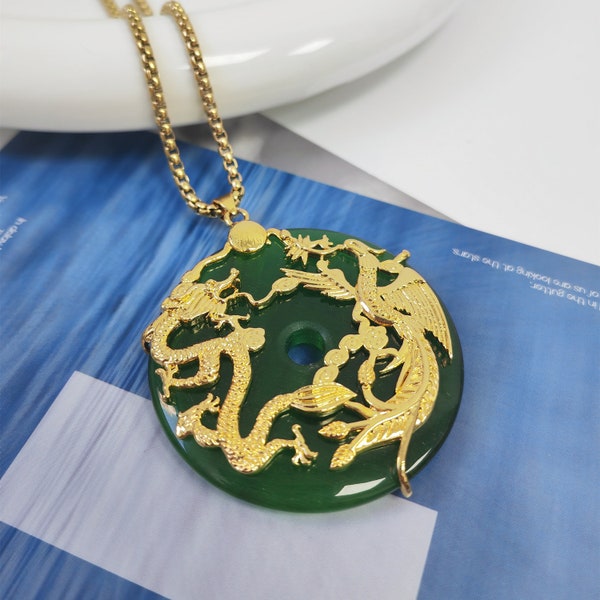 Stunning green Dragon Beaded Statement Necklace main image 1