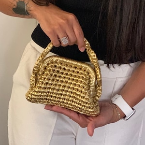 Gehäkelte Clutch-Tasche, glänzende Tasche, metallische Garntasche, Mini-Clutch-Tasche, Mini-Tasche, handgemachte Stricktasche