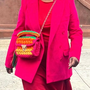 Gehäkelte Tasche, Capri-Tasche, bunte handgefertigte Luxustasche, Umhängetasche, gestrickte Umhängetasche, einzigartige Tasche für Frauen