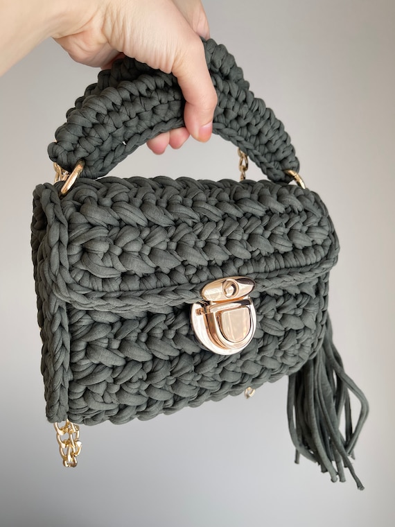 Women Crochet T-shirt Yarn Handbag, Knit Combed Bag, Large Crochet Yarn Bag,  Tote Bag, Crocheted Women Tote Purse, Chunky Crochet Handbag -  Norway