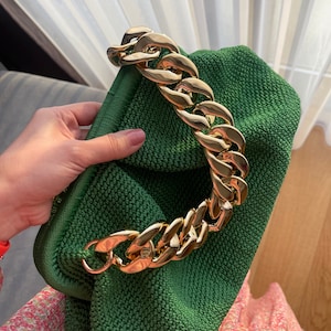 Handmade Crochet Clutch Bag: Macrame Dumpling Pouch with Mica Chain