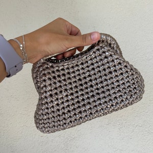Gehäkelte Tasche, Metallic-Henkeltasche, Handtasche aus Metallic-Garn, Clutch, handgemachte Stricktasche, Abendtasche für Frauen