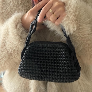 Gehäkelte Clutch-Tasche, glänzende Tasche, metallische Garntasche, Mini-Clutch-Tasche, Mini-Tasche, handgemachte Stricktasche