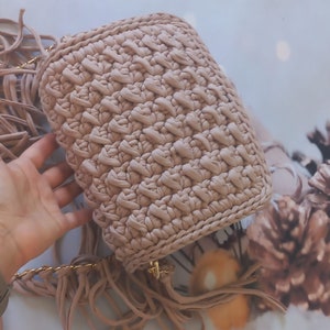 Hand Woven Crochet Crossbody Bag: Cotton Yarn Purse with Gold Chain image 10