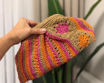 Handmade Crochet Raffia Clutch Bag: Fashion Knitted Bag