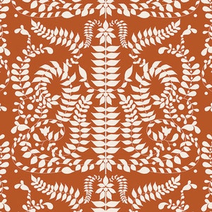 Puede incluir: Un patrón sin costuras con hojas y flores estilizadas blancas sobre un fondo naranja quemado.