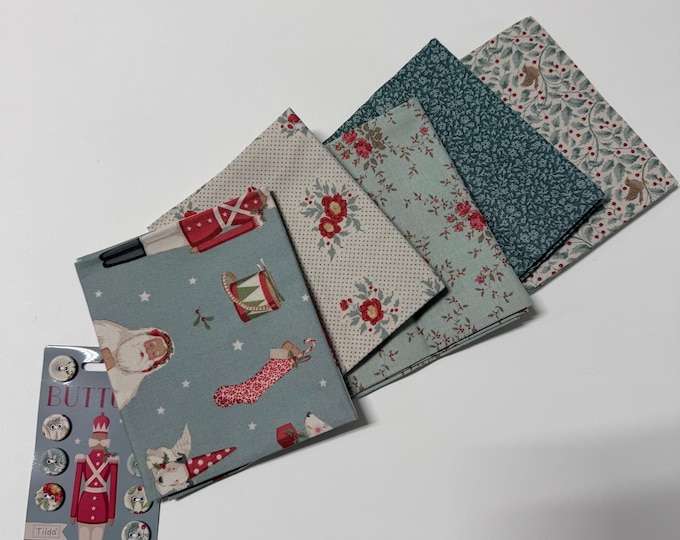 Tilda Merry Little Christmas 5 Pc Blue Curated Fat Quarter Bundle With ...