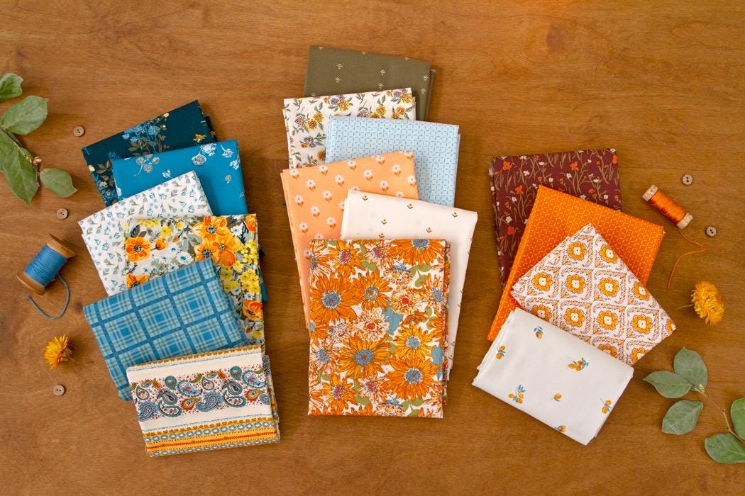 16C Heirloom Collection* Queen Bee Retro HRL48103 Quilt Cotton