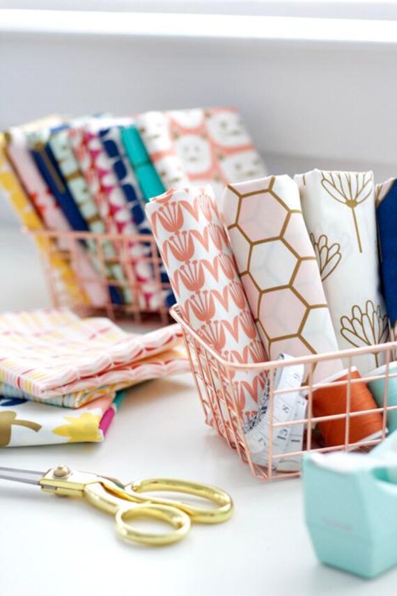 3F Backorder Blush Collection * Windmill Magenta BSH-88404 Quilt