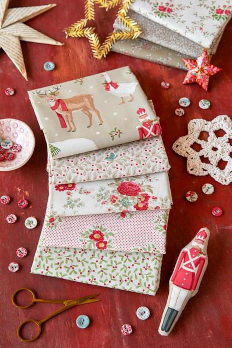 Tilda Merry Little Christmas 5 Pc Cream Fat Quarter Bundle -- 300245 - Etsy