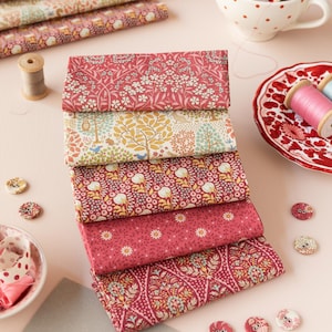 Tilda Sanctuary FQB 5pc  Maroon and Rhubarb    TIL300196 Fat Quarter Bundle