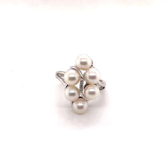 14K White Gold Diamond & Pearl Cluster Cocktail R… - image 2