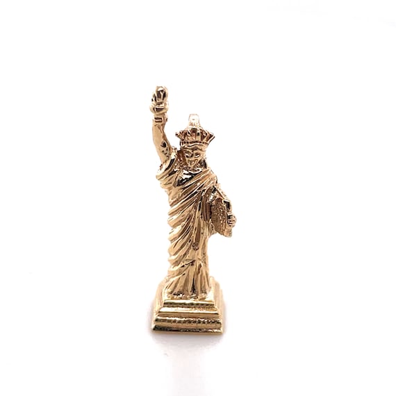 14KT Yellow Gold Statue of Liberty Solid Gold Cha… - image 1