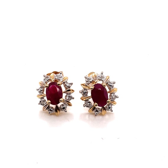14K Yellow Diamond & Oval Cut Ruby Flower Diamond… - image 2