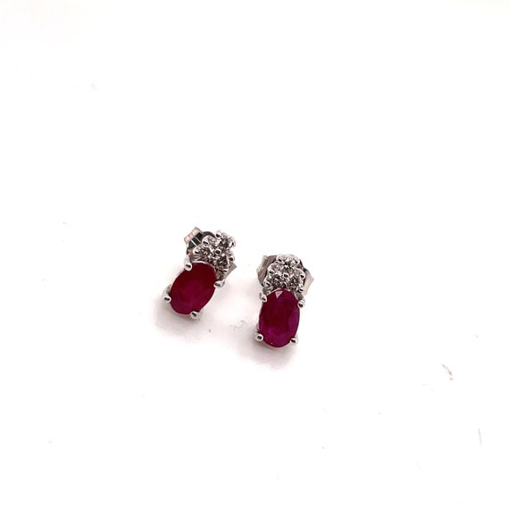 14KT White Gold Diamond & Oval Cut Ruby Cluster S… - image 2