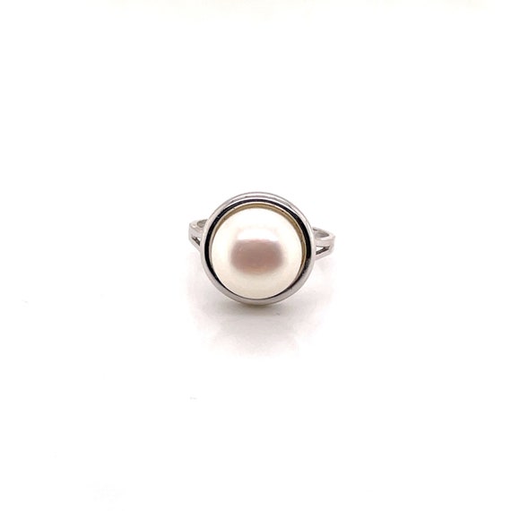 14KT White Gold Bezel Solitaire Pearl Ring