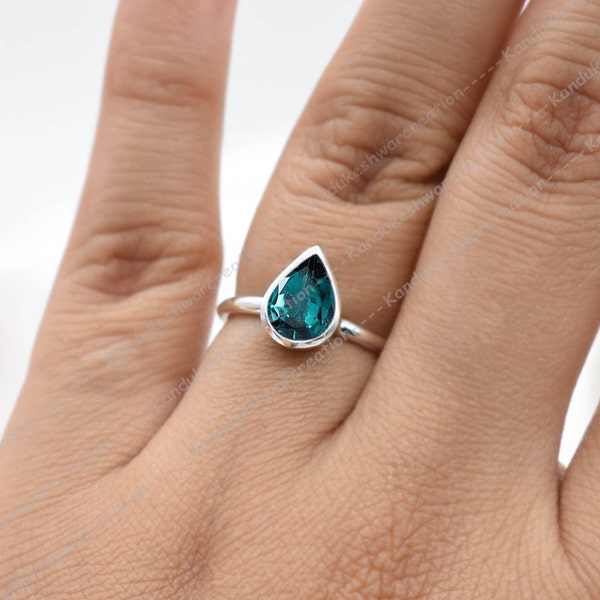 Dainty Sapphire Ring, Teal Sapphire Ring, Everyday Ring, September Birthstone Gift, Women Sapphire Teardrop Tiny Ring, 925 Sterling Silver