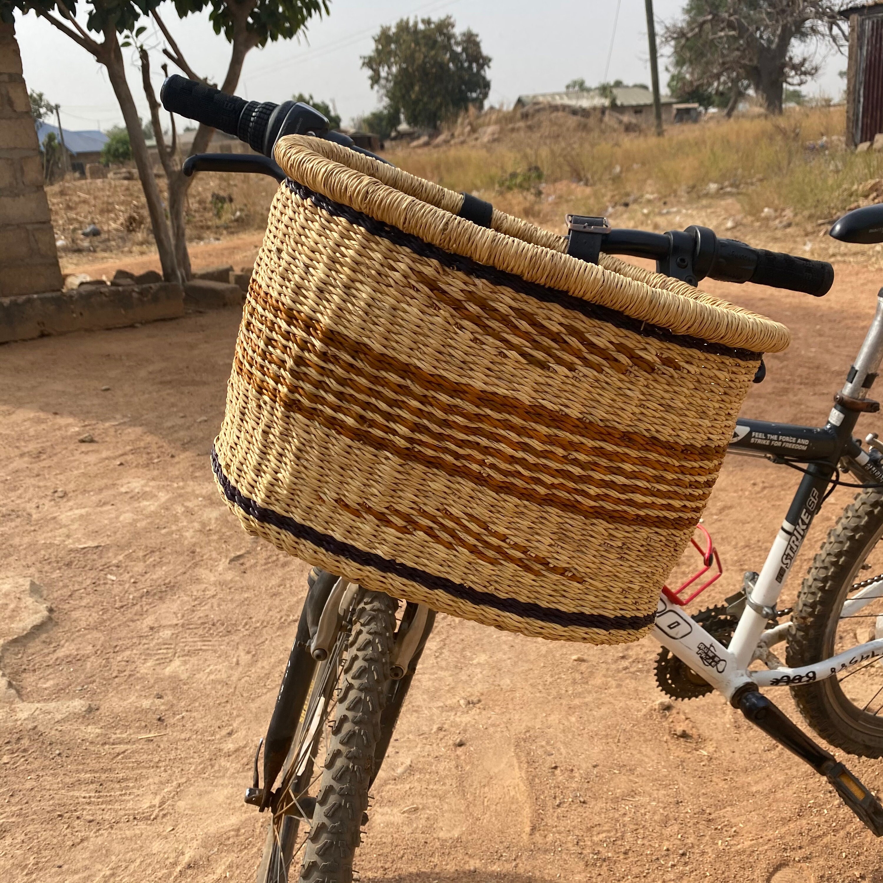 NEW Tapered Bicycle Basket Bolga Basket Small Front 