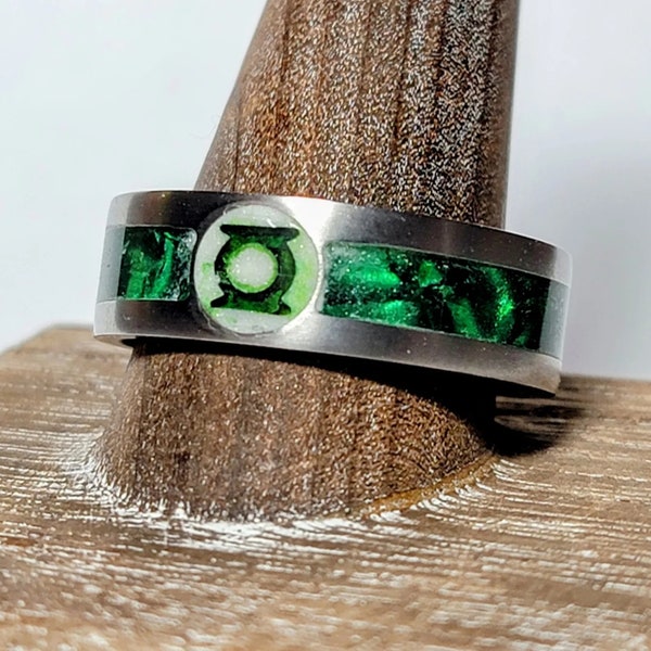 Lantern's Light Glow Ring, Green Lantern Everyday-wear ring, Hand-made, Men's & Women's Titanium Band