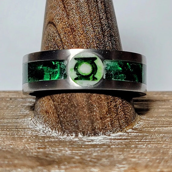 DC Shop: GREEN LANTERN Emotional Spectrum Power Ring Set