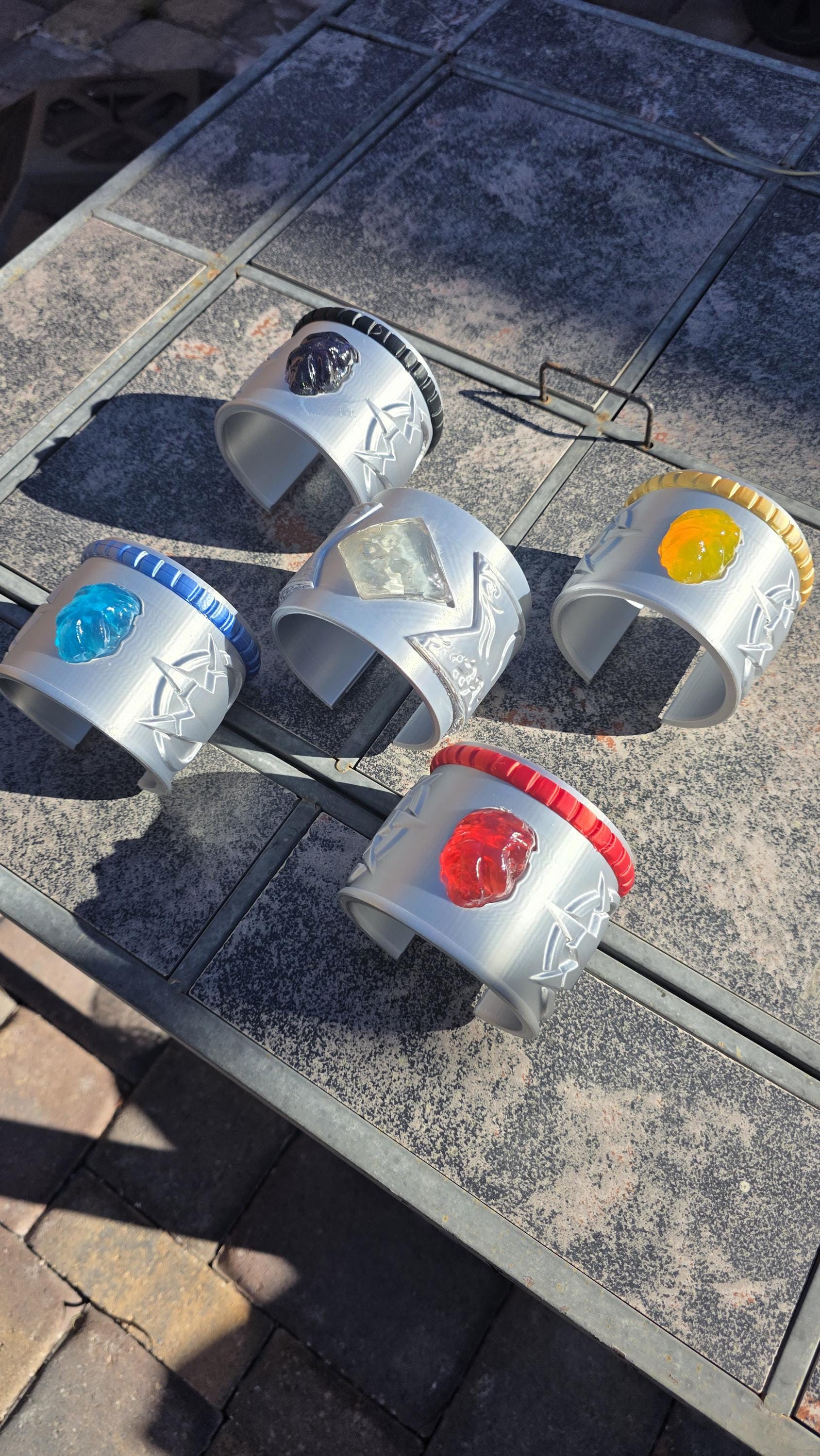 サプライ・アクセサリ・グッズ rio Dino Gem Cuffs - Etsy