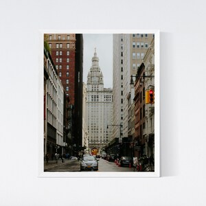 New York City Building Architecture Traffic Digital Print//