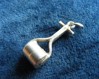 Charme Bracelet Vintage En Argent 925 - Motif Tondeuse à Gazon (Lawn Roller) - Poids 3,2 G