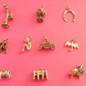 Vintage Sterling Silver Charms: Telephone St Pauls Pixie Booties Carriage Cow collie Dog (D)