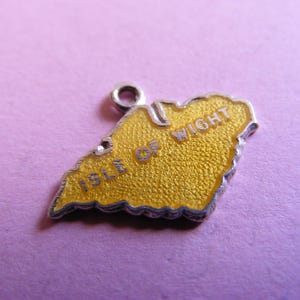 Vintage Sterling Silver Charm Enamelled Isle Of Wight charms pendant 925 (O)
