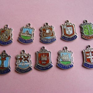 Vintage Sterling Silver Travel Shield Charm, UK Landmarks (2)