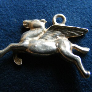 L) Vintage Sterling Silver Charms Pegasus