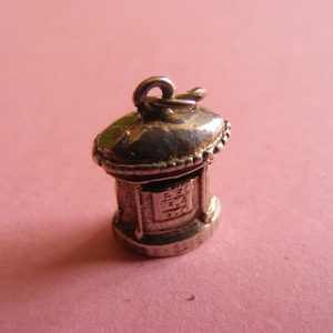 Vintage Sterling Silver Charm Post box charms pendant 925 (E)