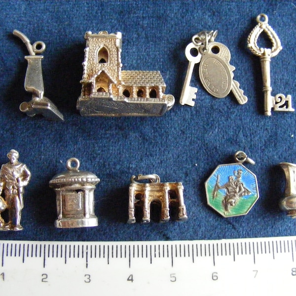 C) Vintage Sterling Silver Charm Charms Keys, Drake, Post Box, Marble Arch, St Christopher, CHIM Pitcher