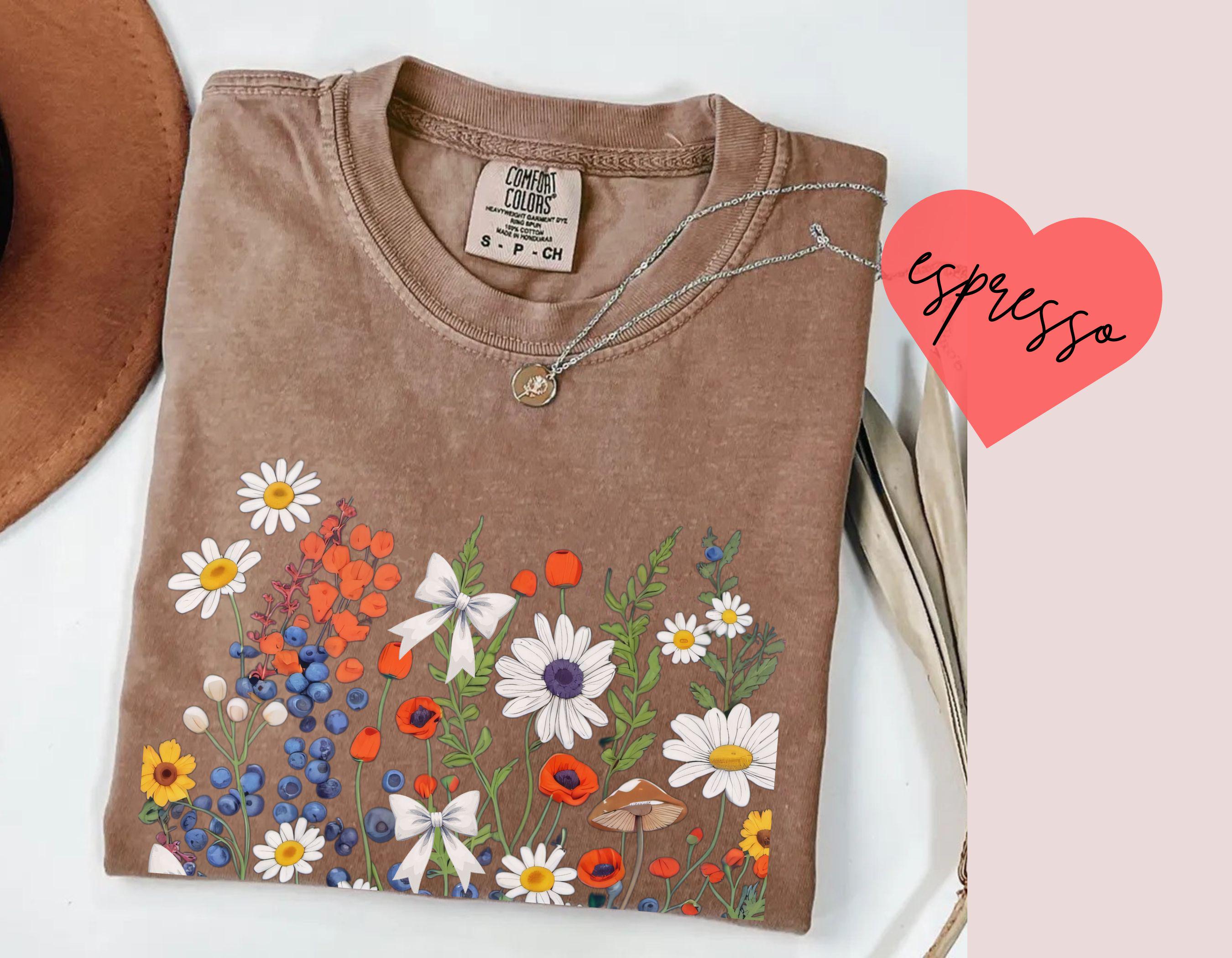 Maglietta con fiori selvatici, girocollo da donna, regalo per gli amanti della natura - Italia